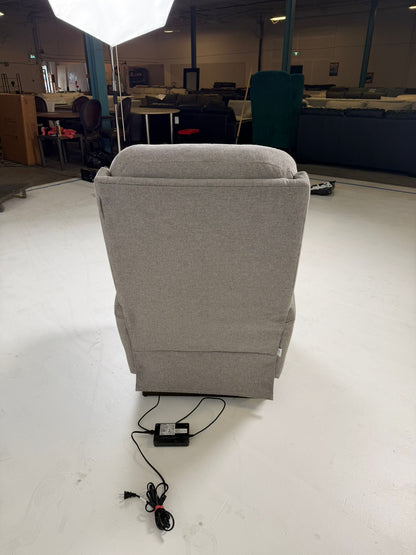 La Z Boy Power Reclining chair. Lazboy recliner. Delivery available