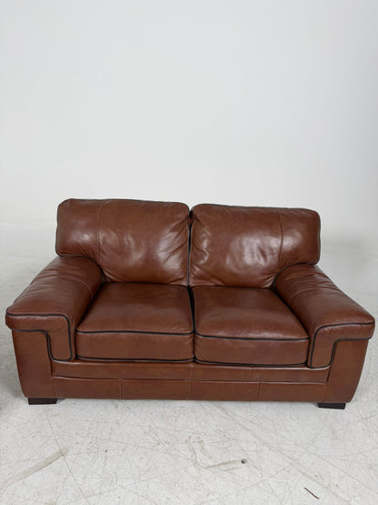 Leon's Leather Sofa set. 3+2 Couch + Loveseat set. Delivery Available