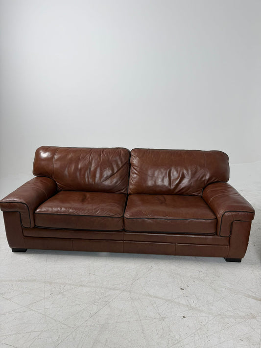 Leon's Leather Sofa set. 3+2 Couch + Loveseat set. Delivery Available