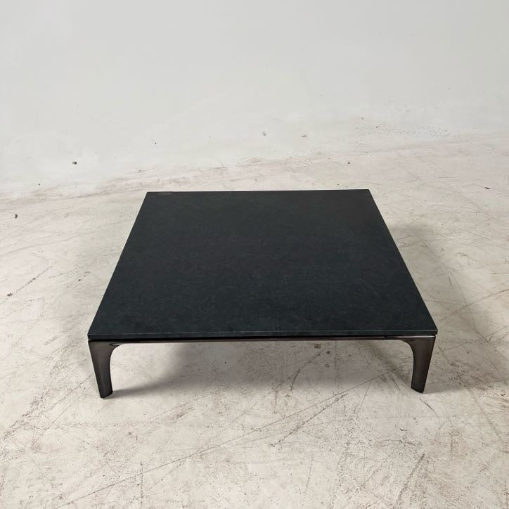 New Natuzzi Italia Skyline cocktail table.