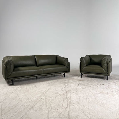 Stylus avery sofa. Ranger moss. Genuine leather.