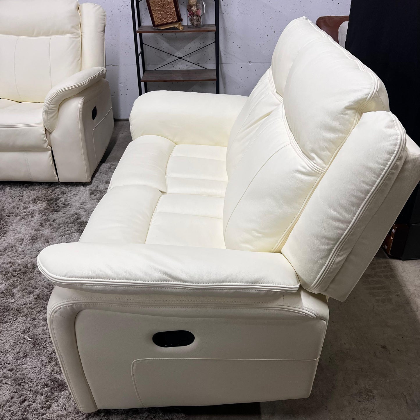 3 piece reclining sofa set. Couch loveseat and chair recliners.