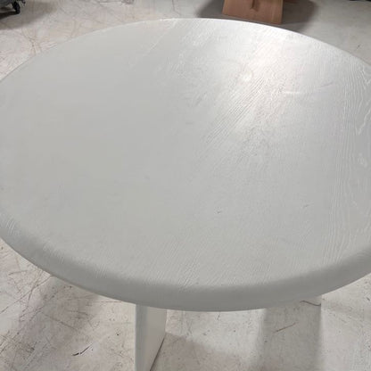 New LH round dinning table