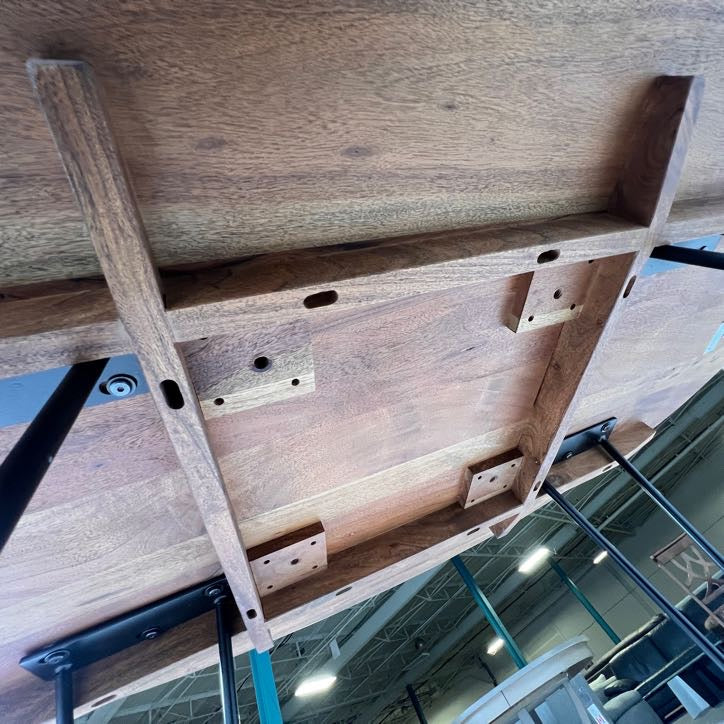 New Lh oval dinning table walnut. Real Wood Table.