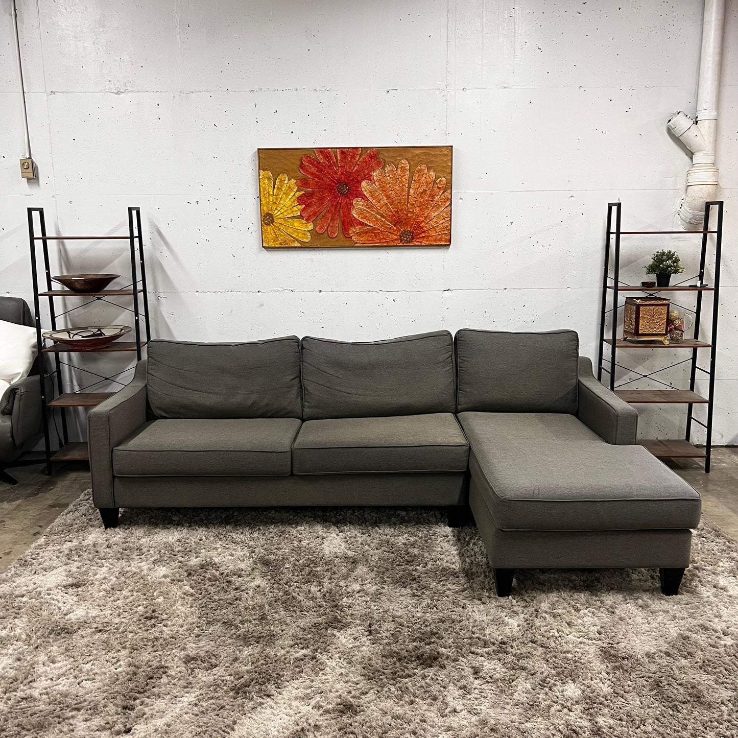 Stylus custom made sectional