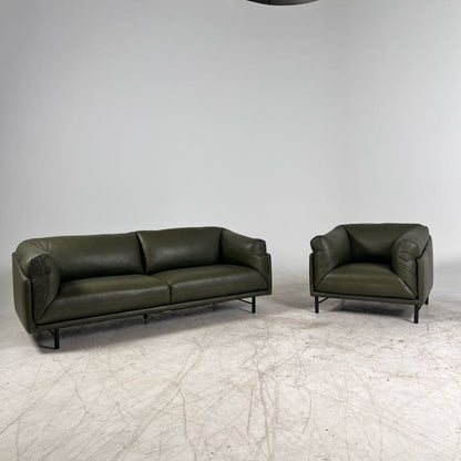 Stylus avery sofa. Ranger moss. Genuine leather.