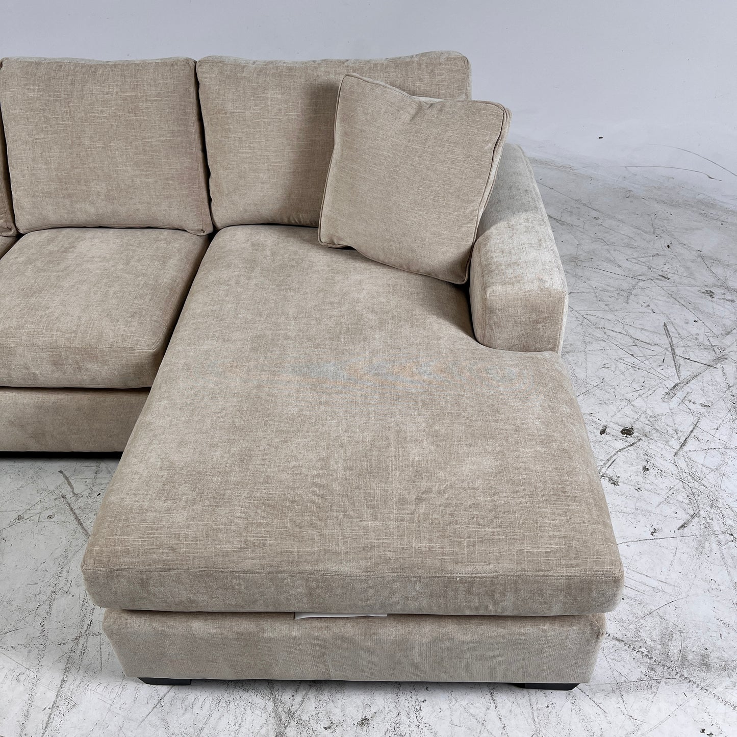Brand new stylus Cannon sectional. L shaped sofa couch