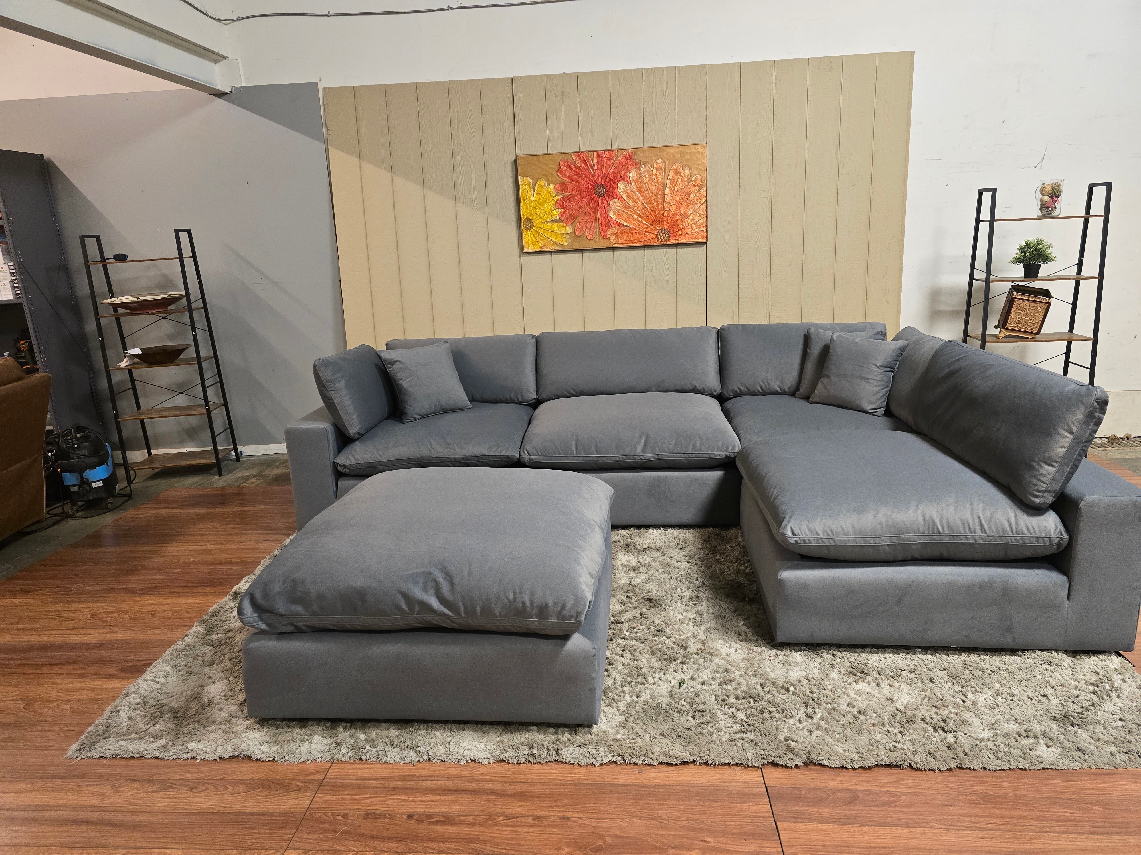 Bnib CasaBella Haylee cloud sectional. Modular L shaped sofa couch