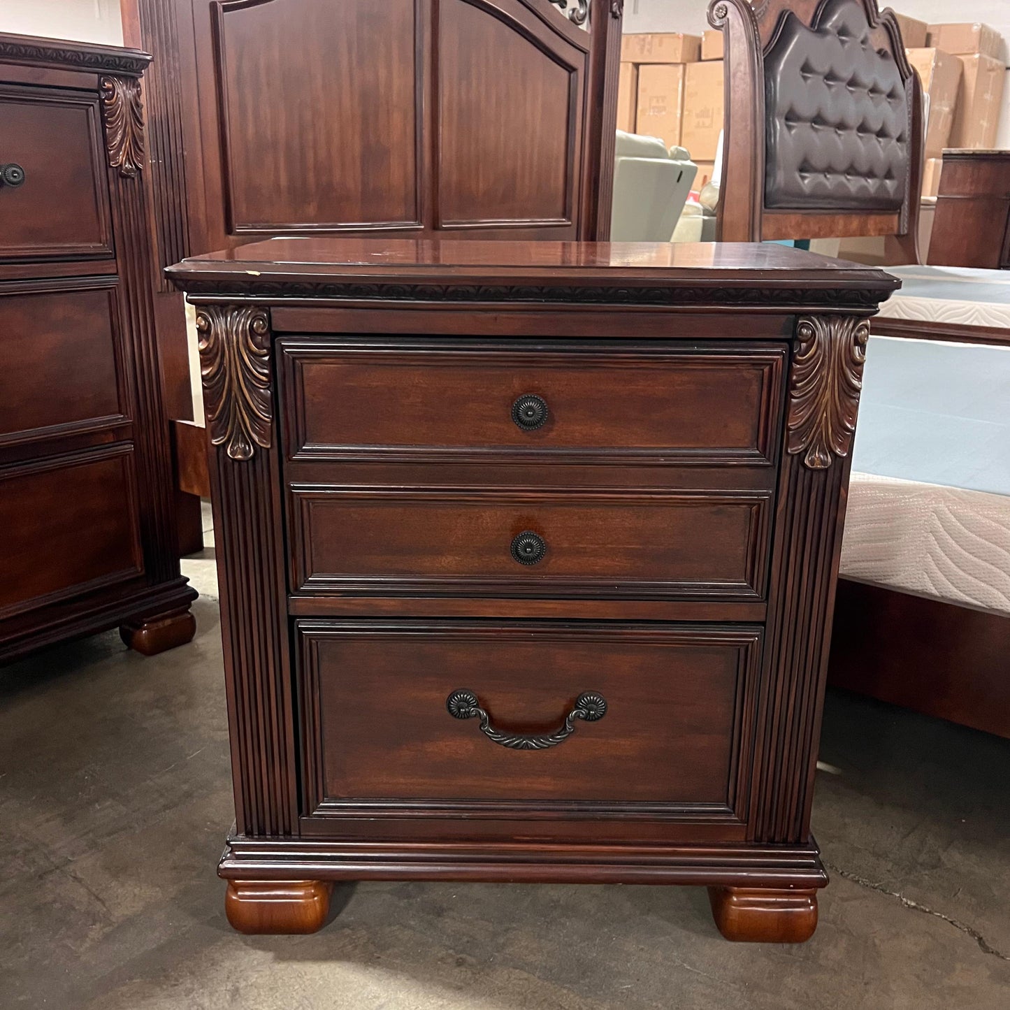 Luxury Ashley North Shore Dresser + Nightstands