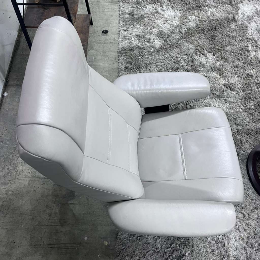Img image leather recliner. Real leather