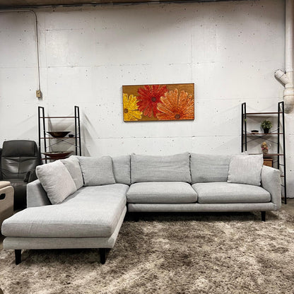 Fabric sectional. Excellent condition.