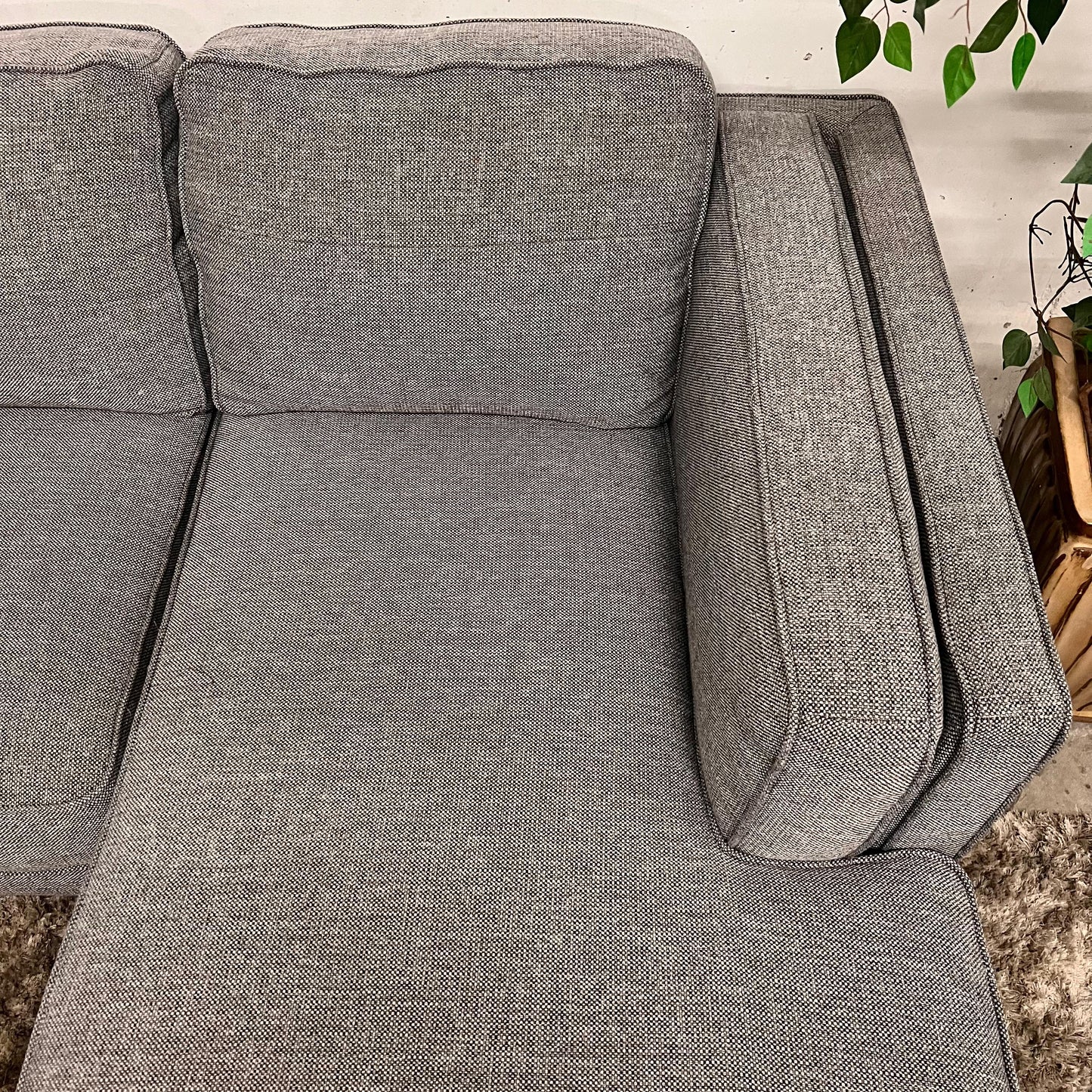 Q living MCM Sectional. L shaped sofa couch.