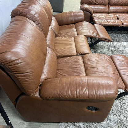 Cognac leather recliner sofa set. Manual reclining couches.
