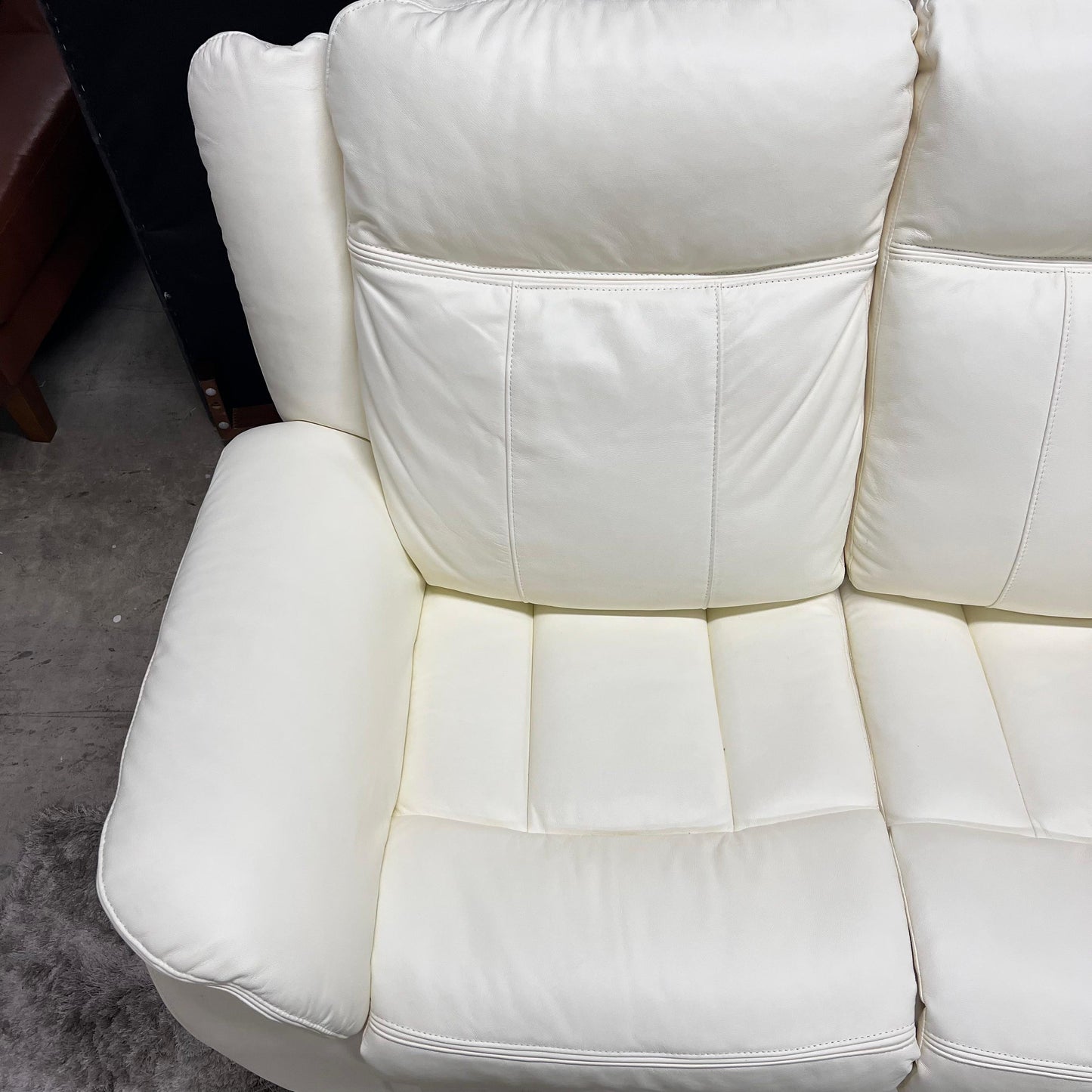 3 piece reclining sofa set. Couch loveseat and chair recliners.