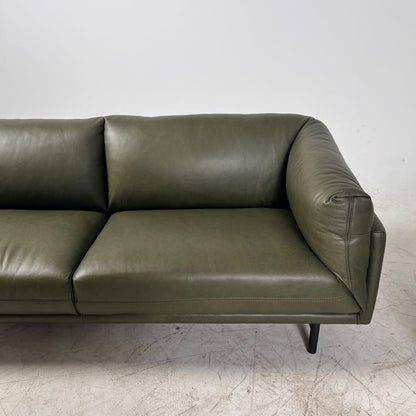 Stylus avery sofa. Ranger moss. Genuine leather.