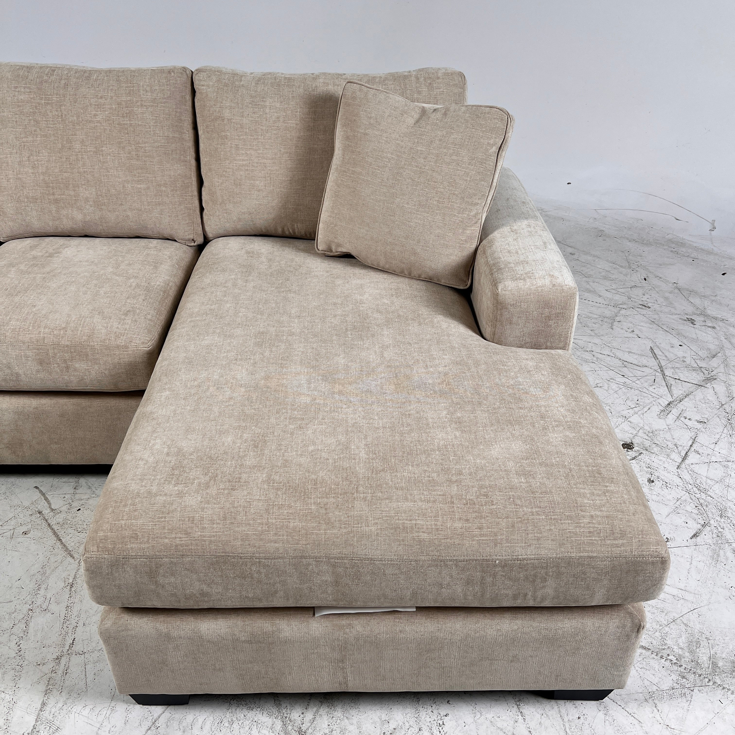 Brand new stylus Cannon sectional. L shaped sofa couch