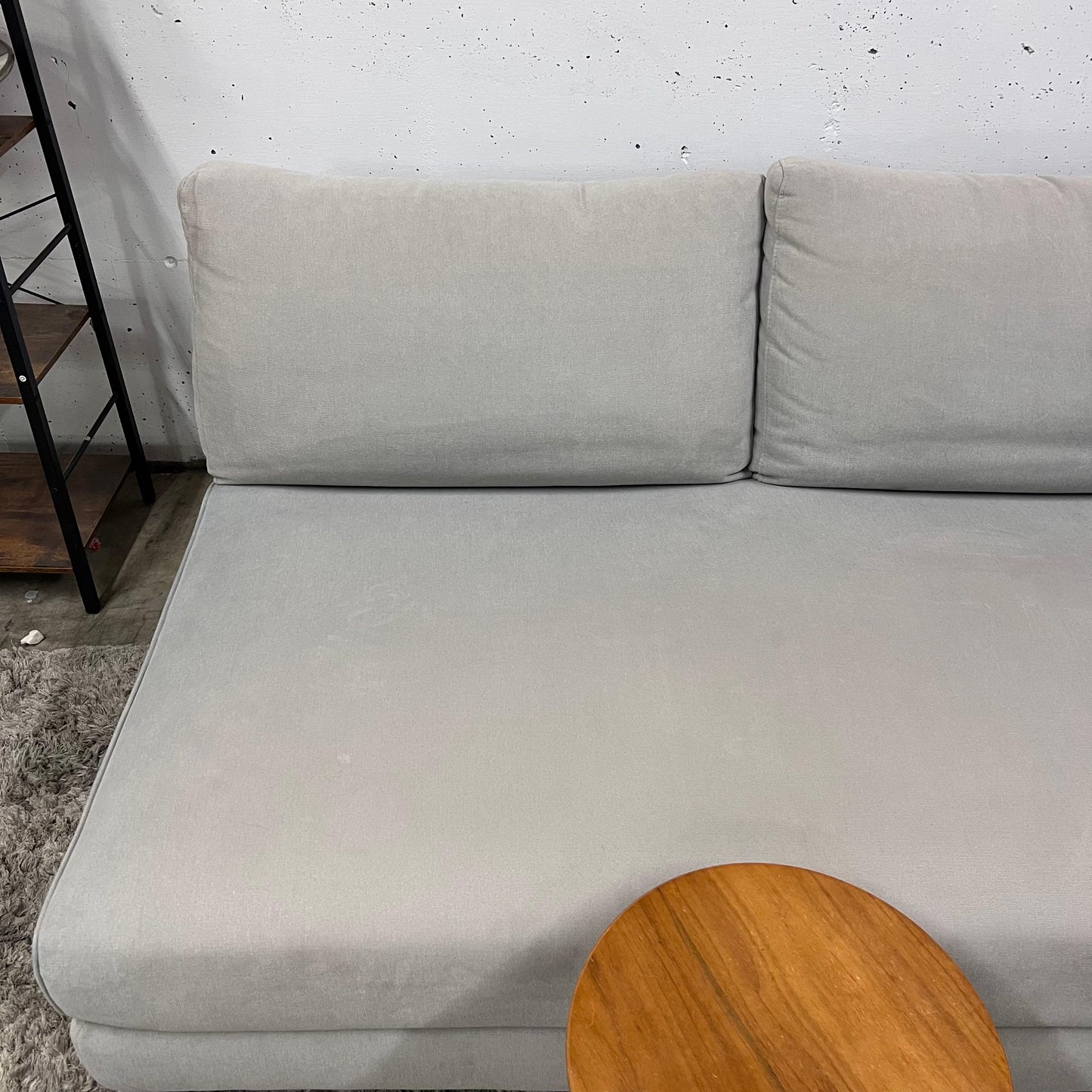 King living delta sectional with accessories