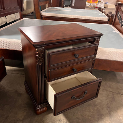 Luxury Ashley North Shore Dresser + Nightstands