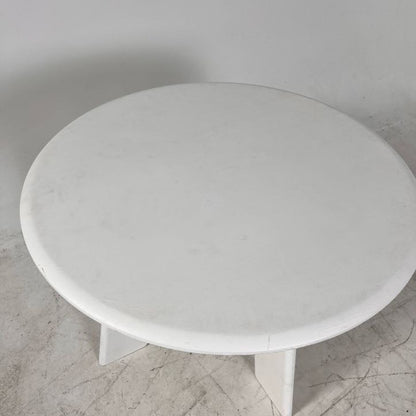 New LH round dinning table