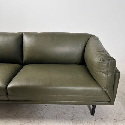 Stylus avery single chair. Genuine leather armchair