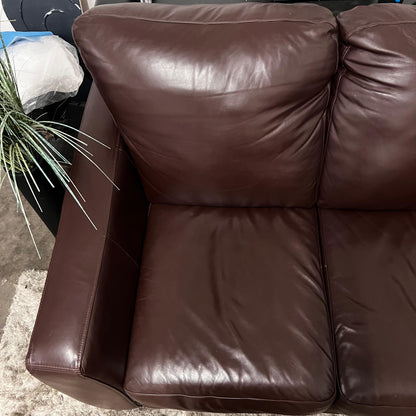 Campio furniture 3+2 Sofa and loveseat set.