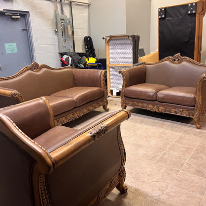 Very wide leather sofa set. 3+2+1