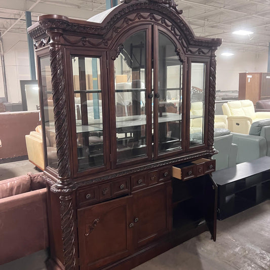 Ashley North Shore China Hutch – Retailed $4,000