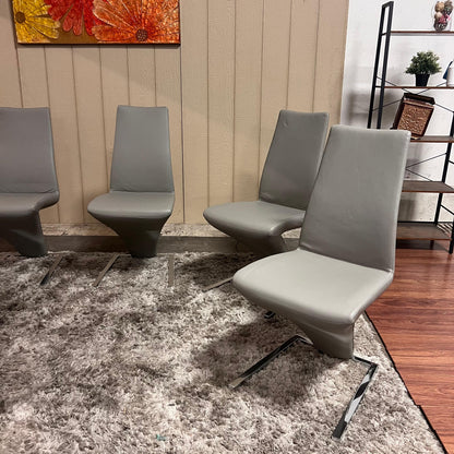 Rolf Benz 7800 chair. Genuine leather.