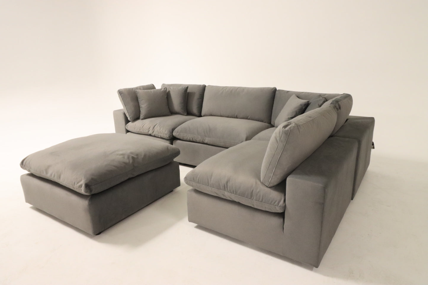 Bnib 5 piece Cloud sectional. Modular down filled sofa couch