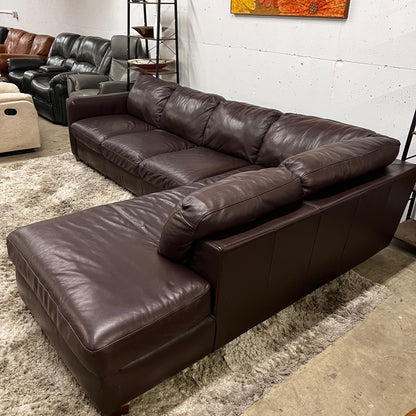 Italsofa Natuzzi leather sectional. L shaped sofa couch.