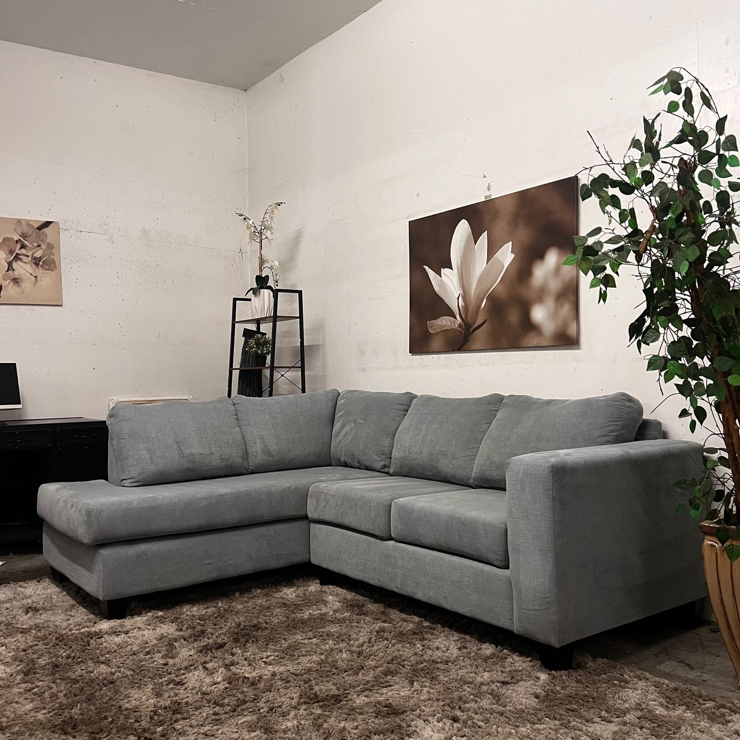 Stylus custom sectional
