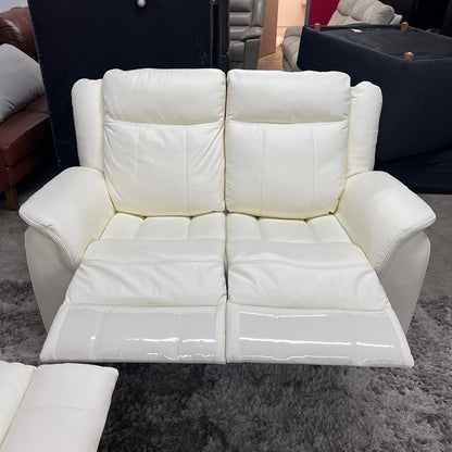 3 piece reclining sofa set. Couch loveseat and chair recliners.