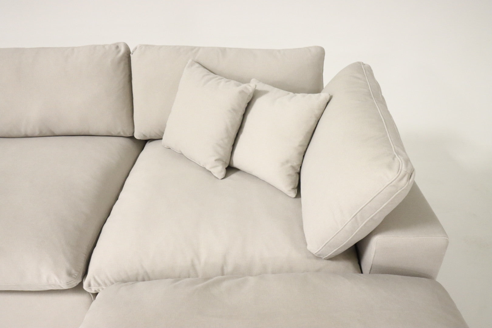 Bnib 5 piece Cloud sectional. Modular down filled sofa couch.