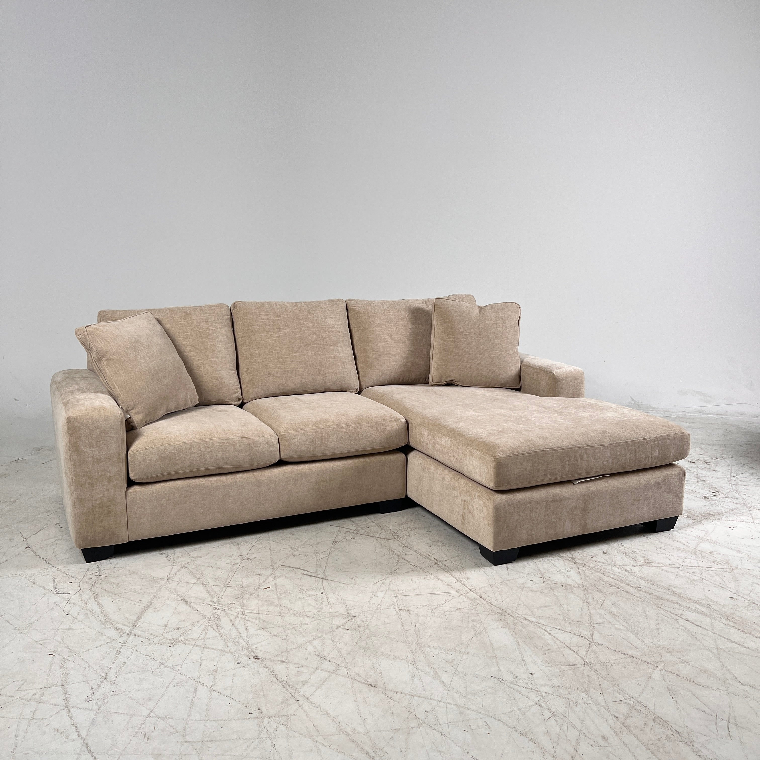 Brand new stylus Cannon sectional. L shaped sofa couch