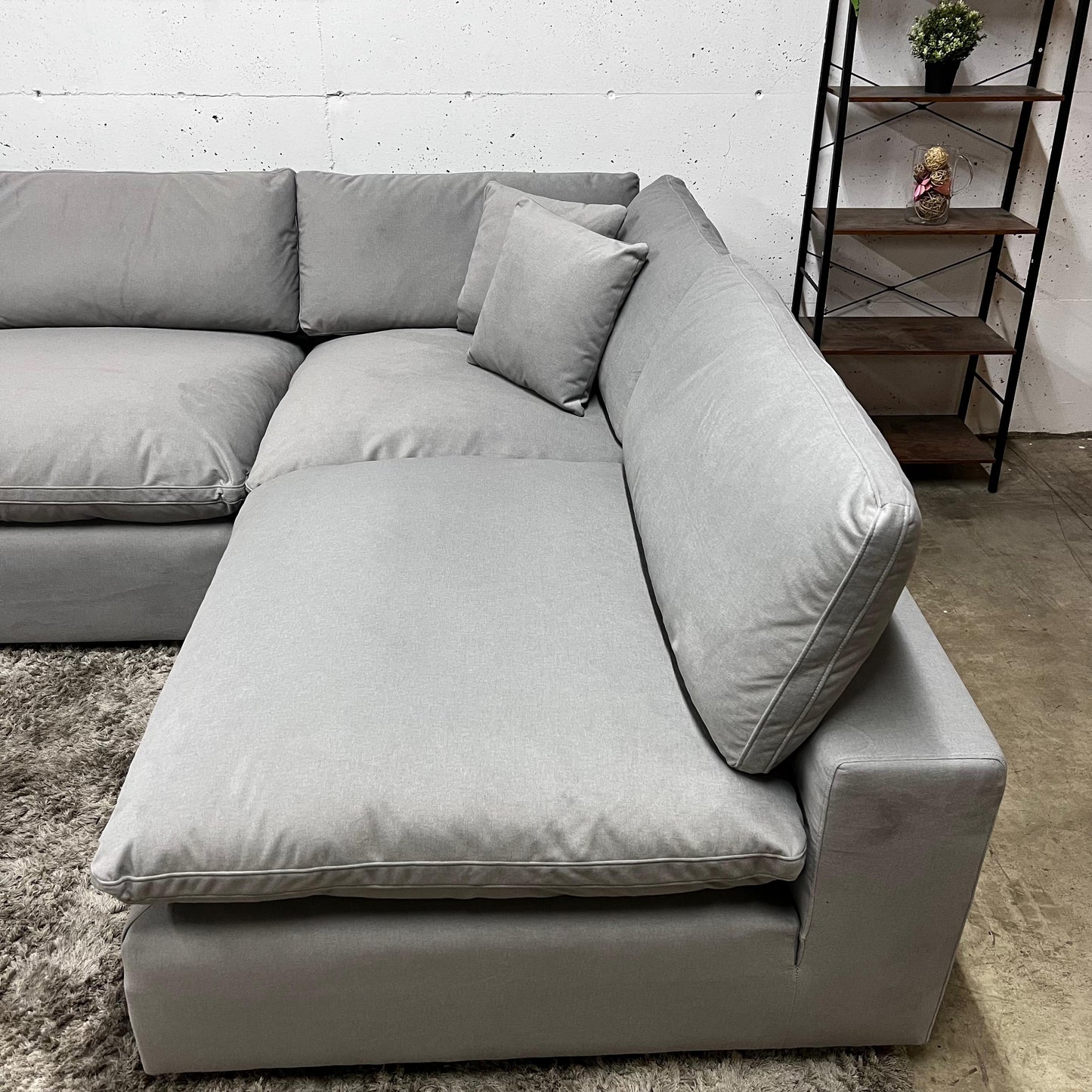 CasaBella Haylee cloud modular sectional