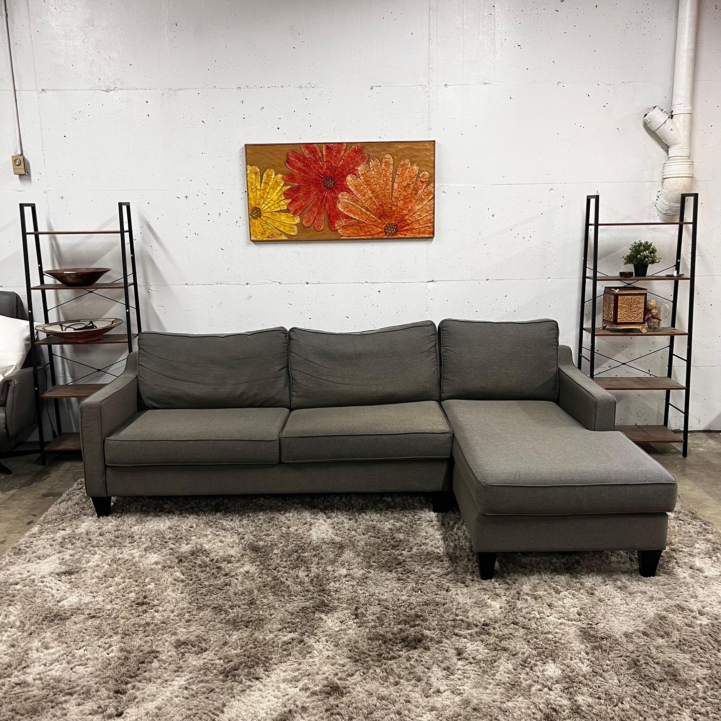 Stylus custom made sectional