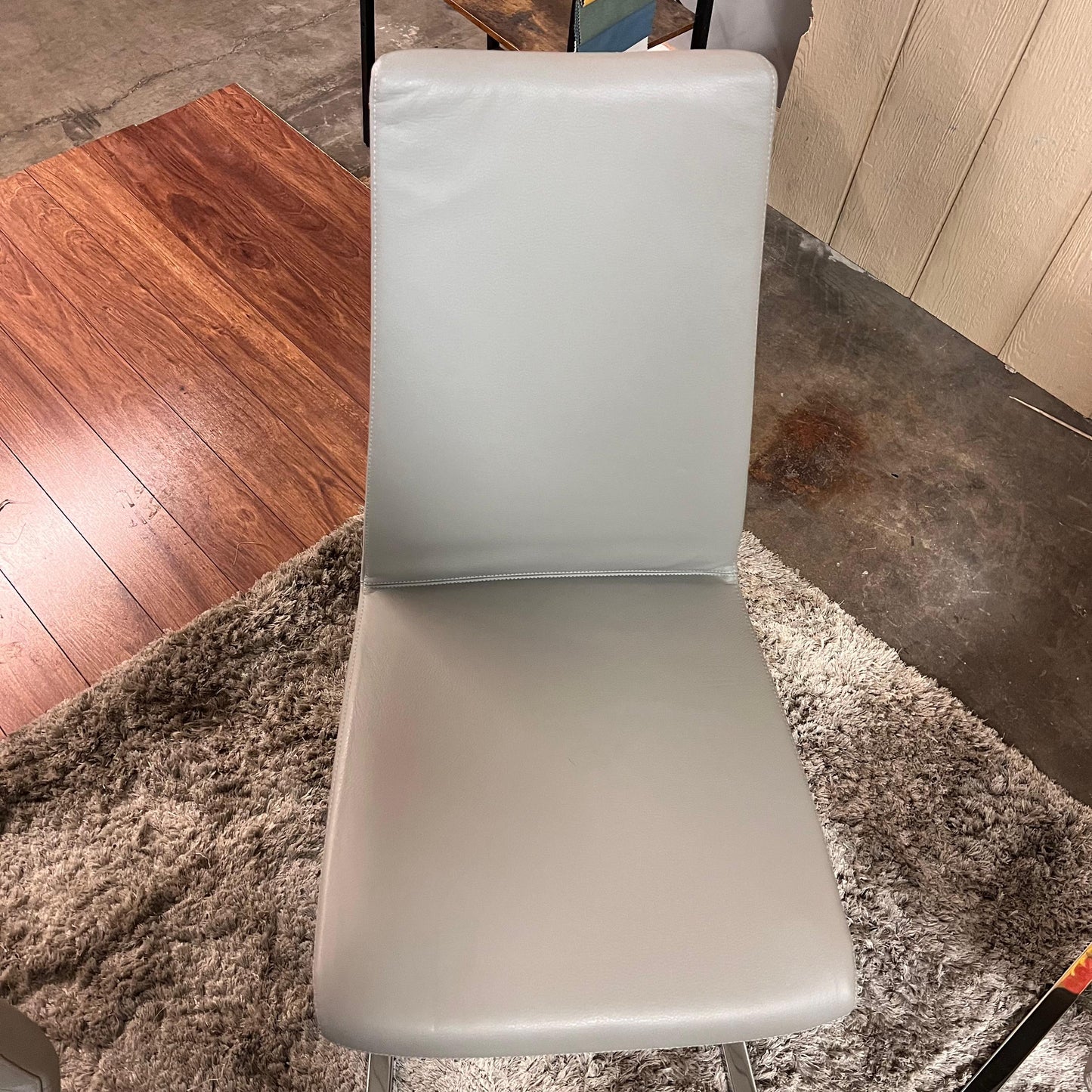 Rolf Benz 7800 chair. Genuine leather.