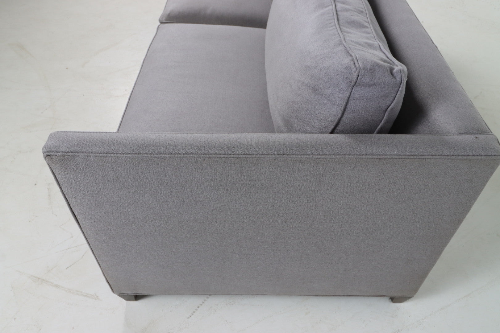 Crate and barrel 3 seater sofa Barrett II. Retails $7300. Fabric sofa