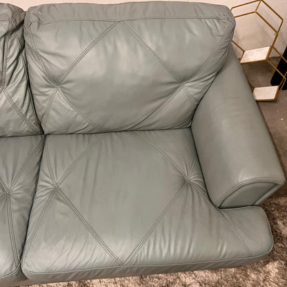 Chateau D'ax leather Sofa and loveseat set.