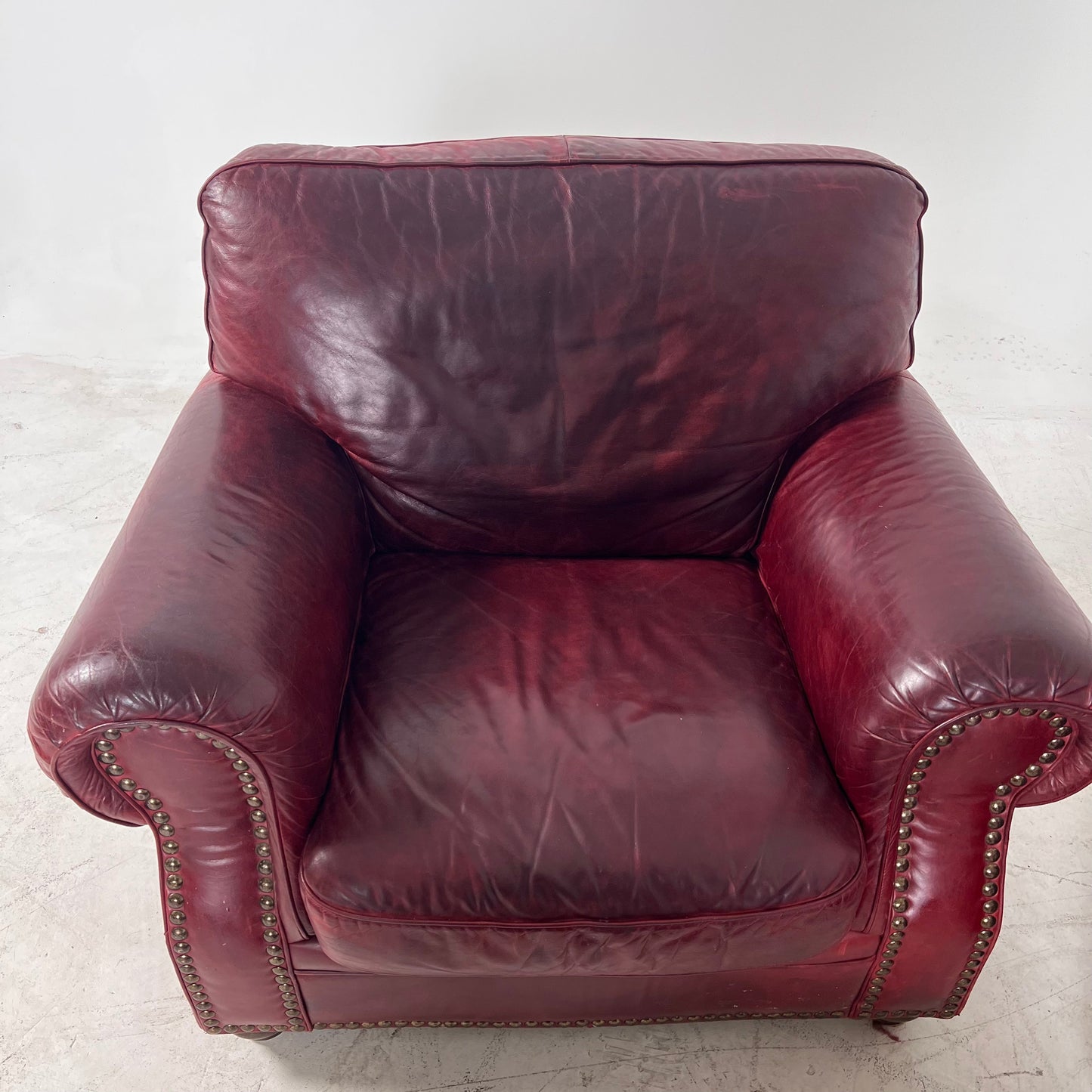 Natuzzi distressed sofa set. Loveseat + single seater