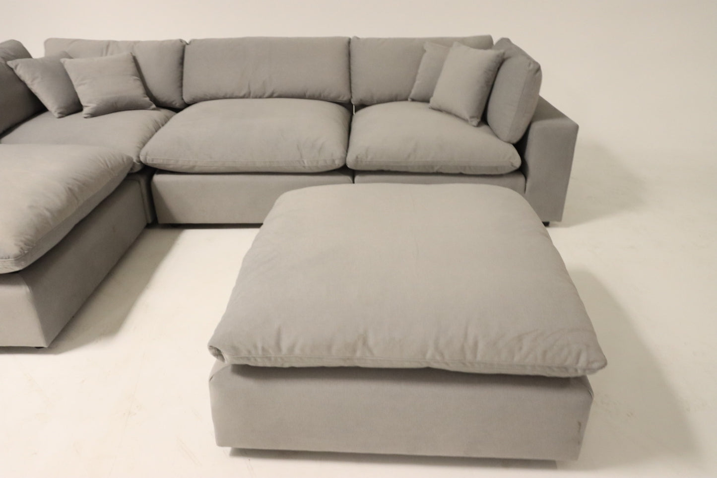 Bnib 5 piece Cloud sectional. Modular down filled sofa couch