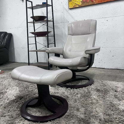 Img image leather recliner. Real leather