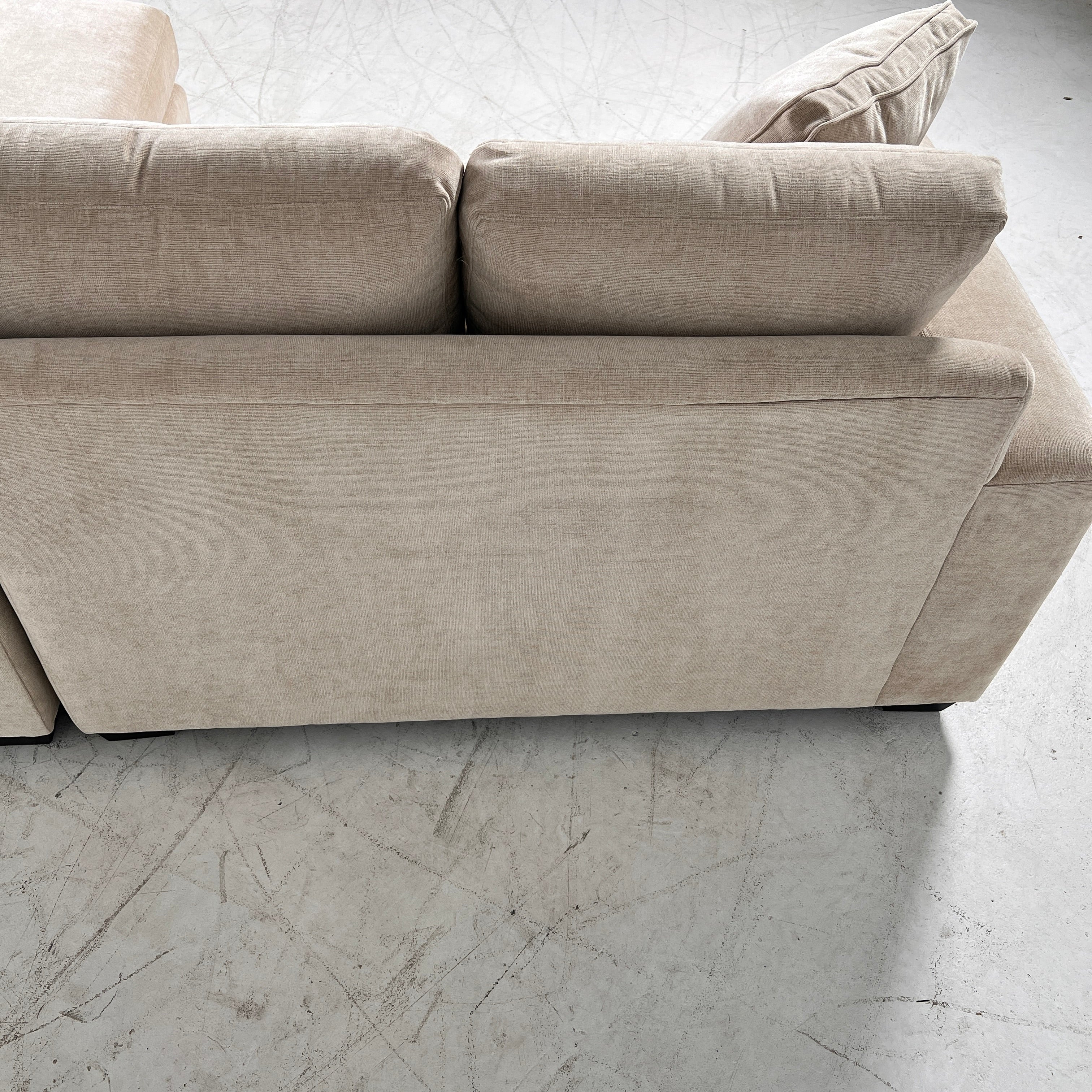 Brand new stylus Cannon sectional. L shaped sofa couch