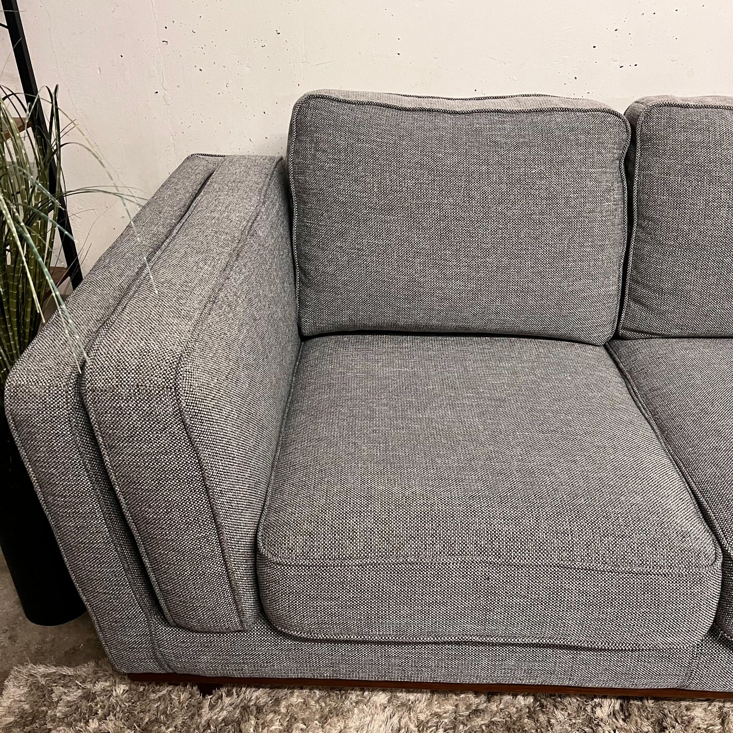 Q living MCM Sectional. L shaped sofa couch.