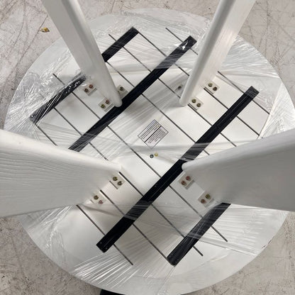 New LH round dinning table