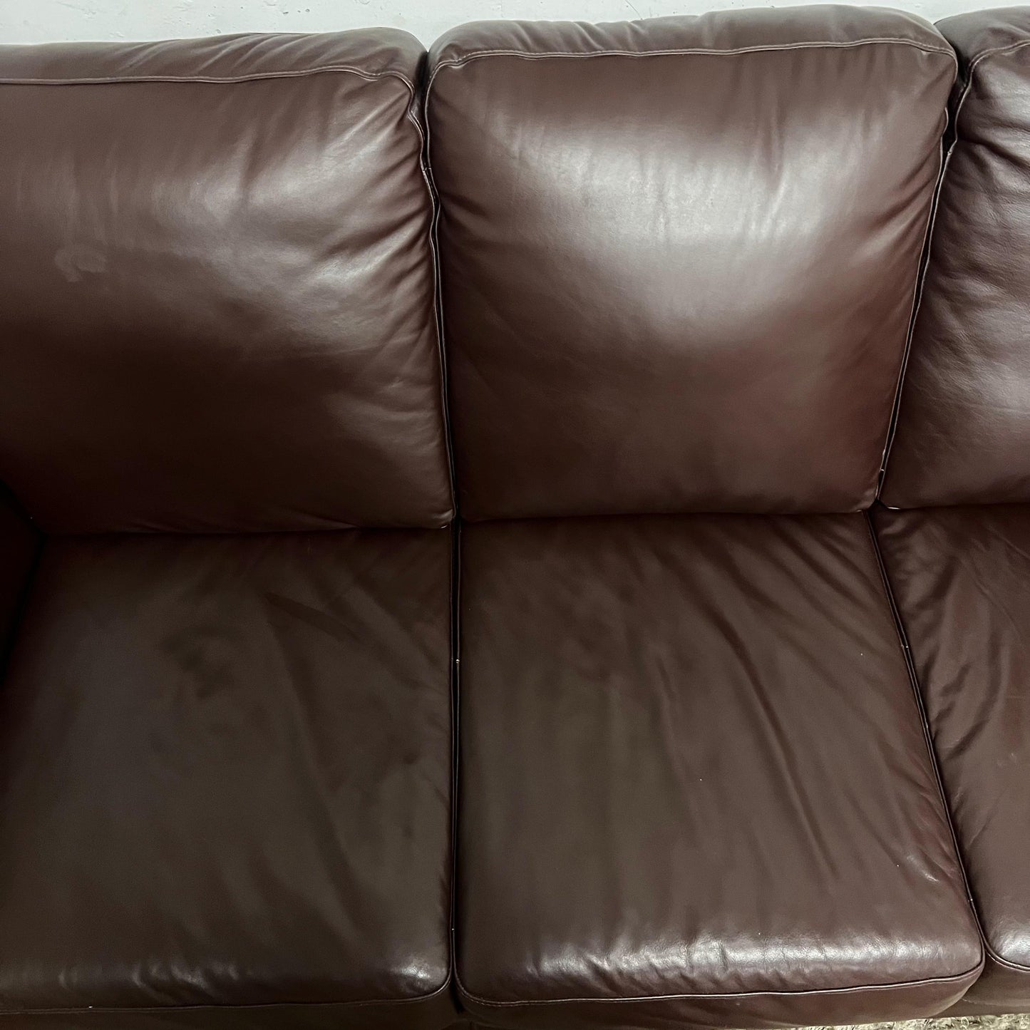 Campio furniture 3+2 Sofa and loveseat set.