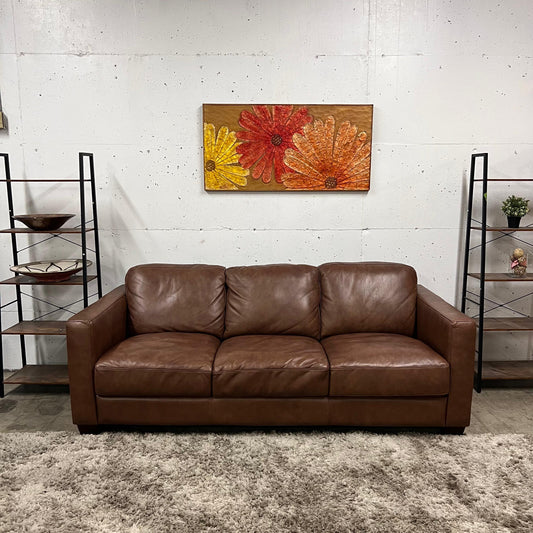 Genuine italian leather sofa.